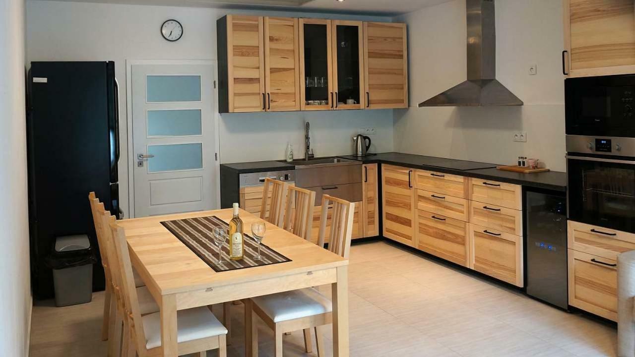 Apartmány U Zámečku Hlohovec Exteriér fotografie